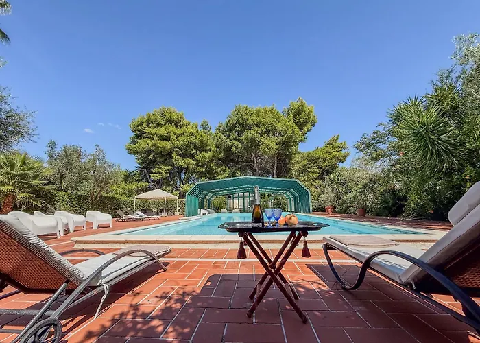 Vakantiehuis La Serra - De Bonis San Cesario di Lecce